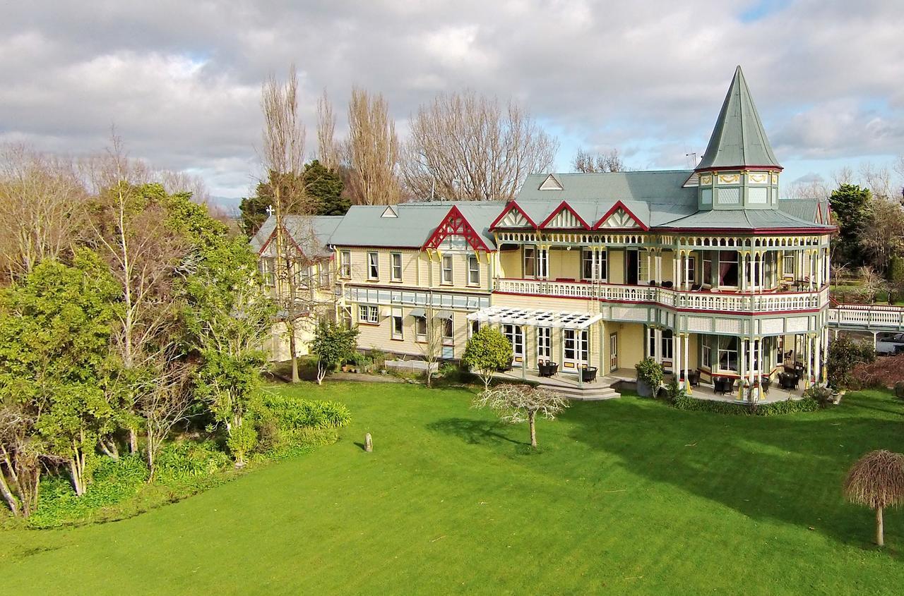 Highden Manor Estate Palmerston North Exterior photo